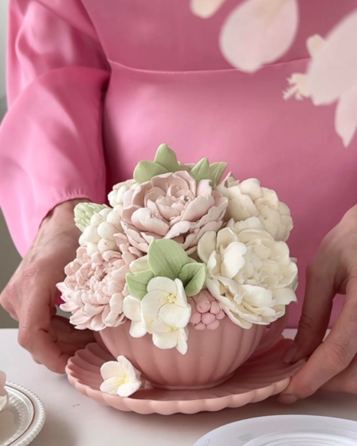 Zefir flower arrangement by Sweet Moments — bouquet 3